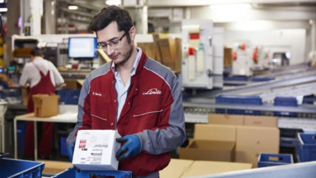 ERSATZTEILE FÜR GABELSTAPLER UND LAGERTECHNIK