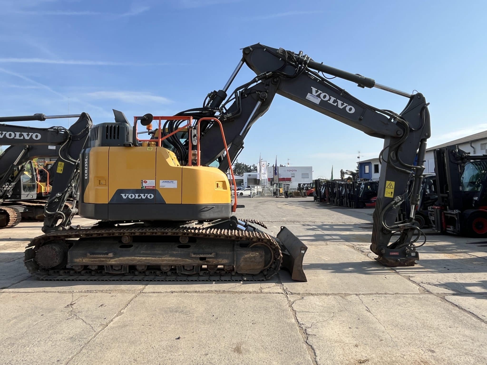 Gebrauchte Baumaschinen – Volvo ECR235EL