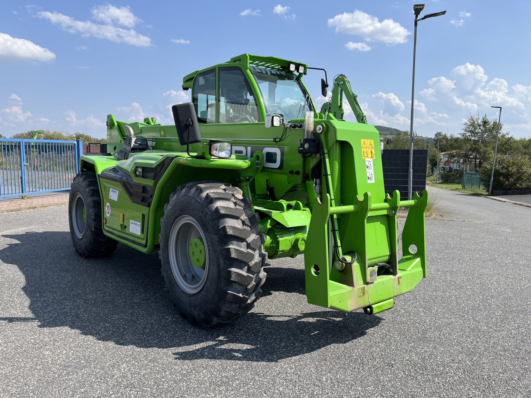 Gebrauchte Baumaschinen – Merlo P120.10HM