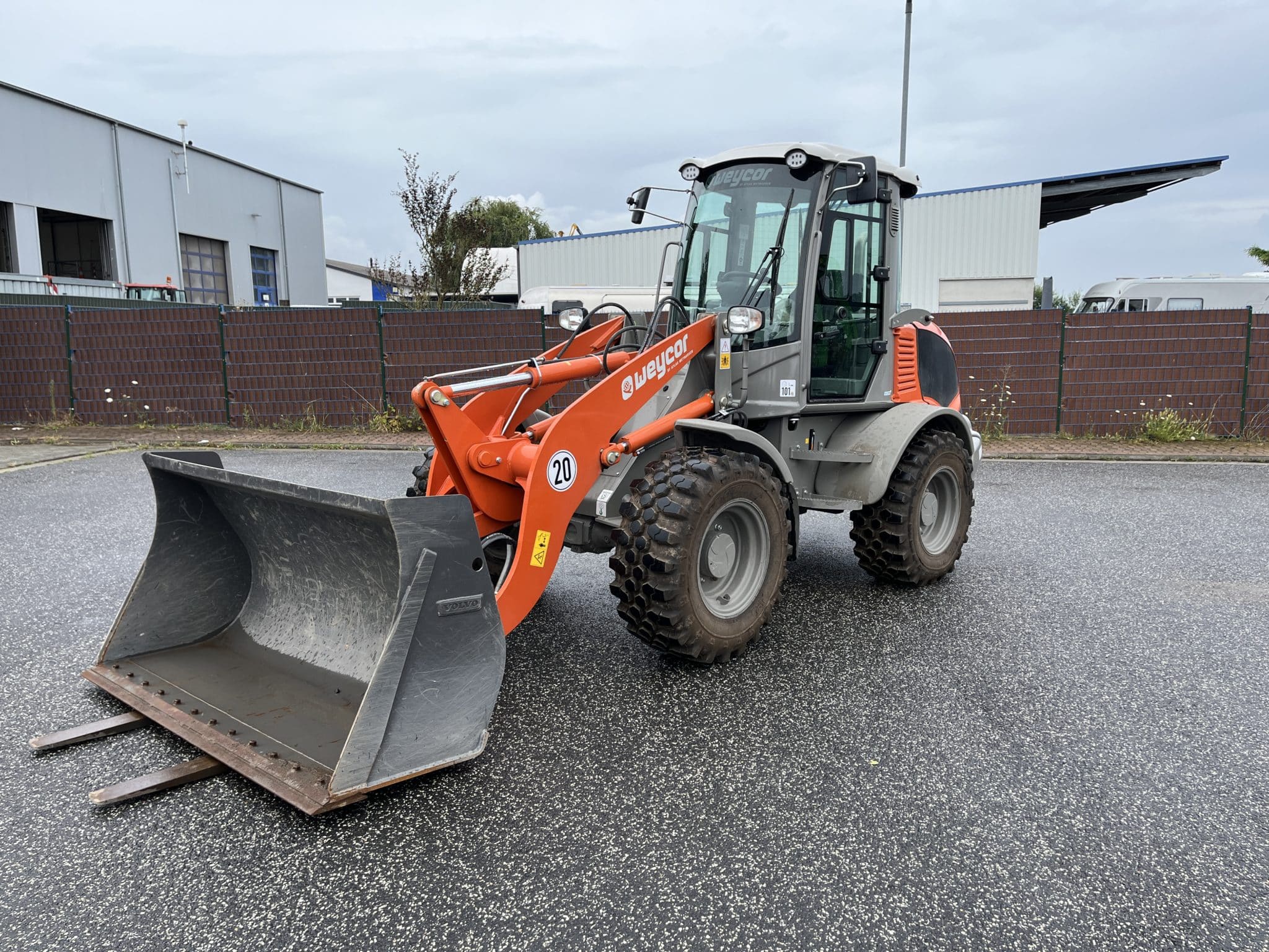 Gebrauchte Baumaschinen – weycor AR480