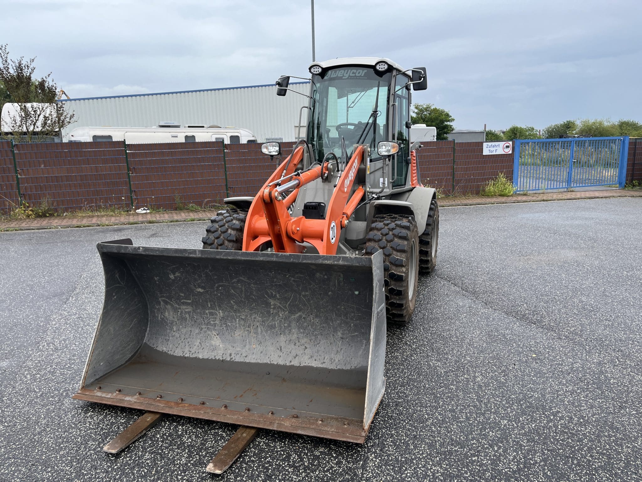 Gebrauchte Baumaschinen – weycor AR480