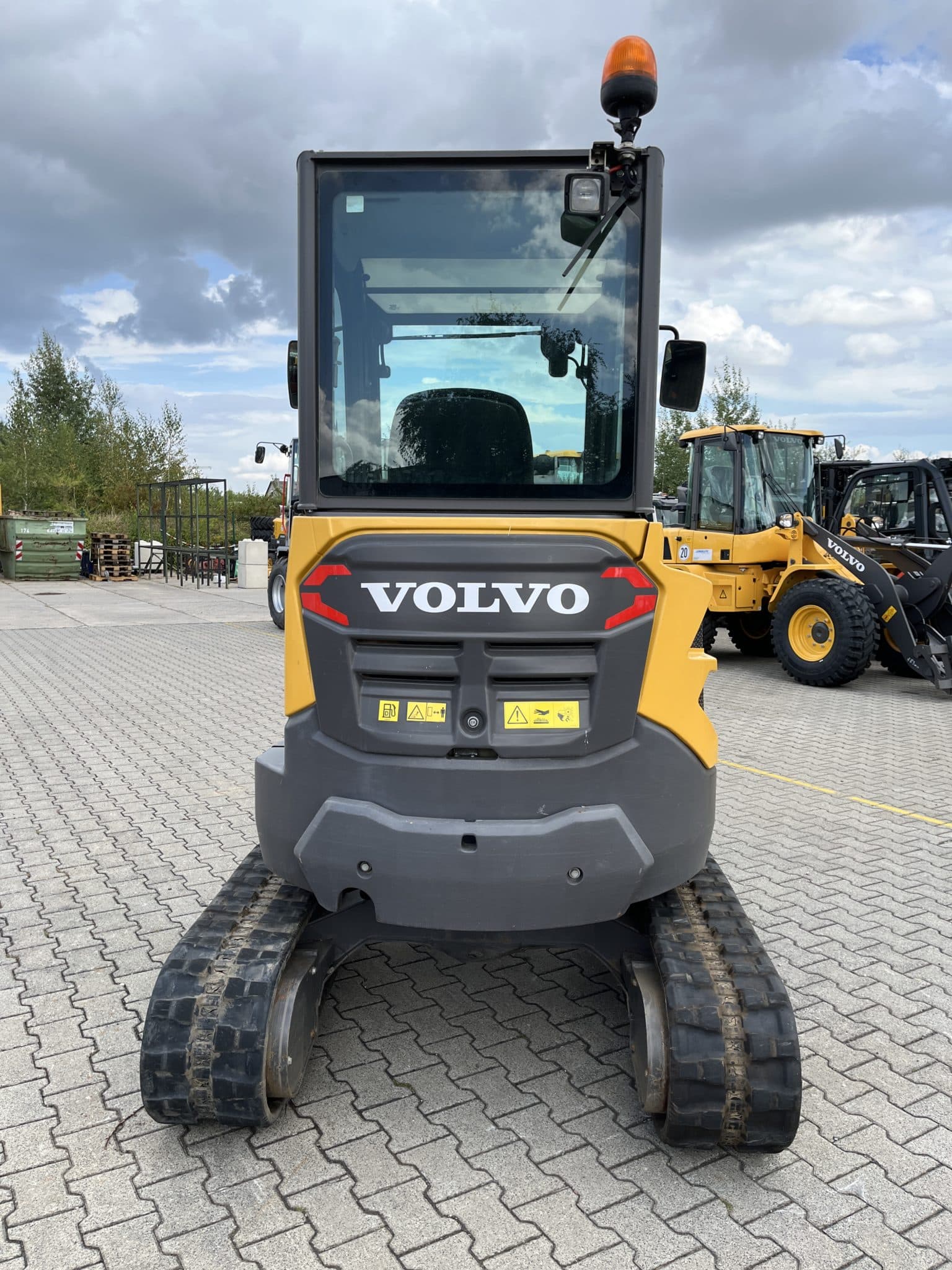 Gebrauchte Baumaschinen – Volvo ECR25DFL