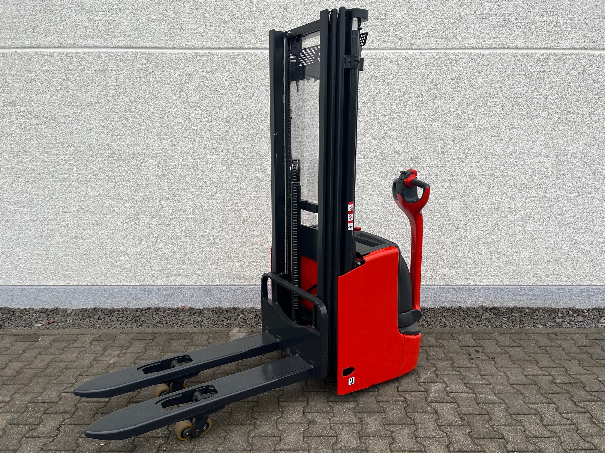 Gebrauchte Hochhubwagen – Linde L12i