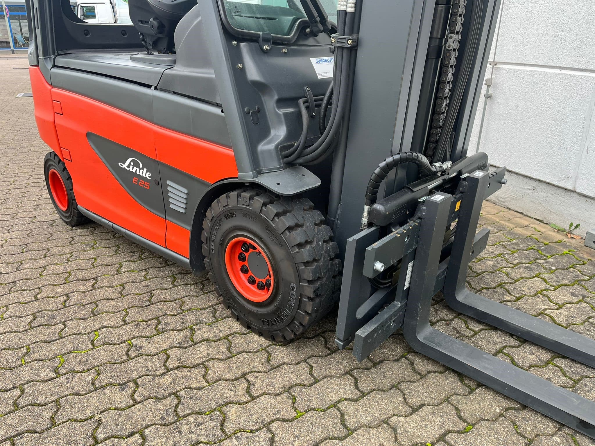 Gebrauchte Elektro 4-Rad – Linde E25