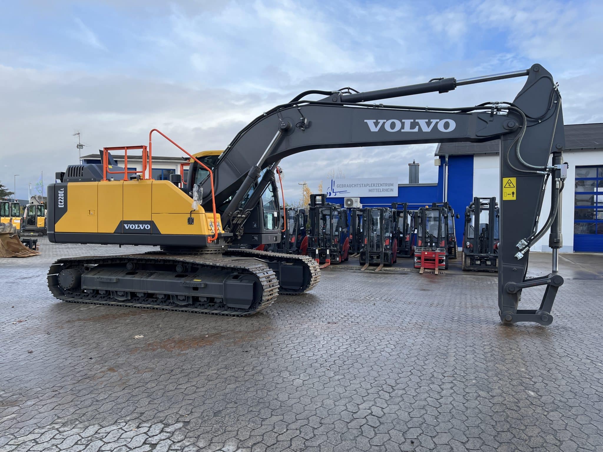 Gebrauchte Baumaschinen – Volvo EC220EL