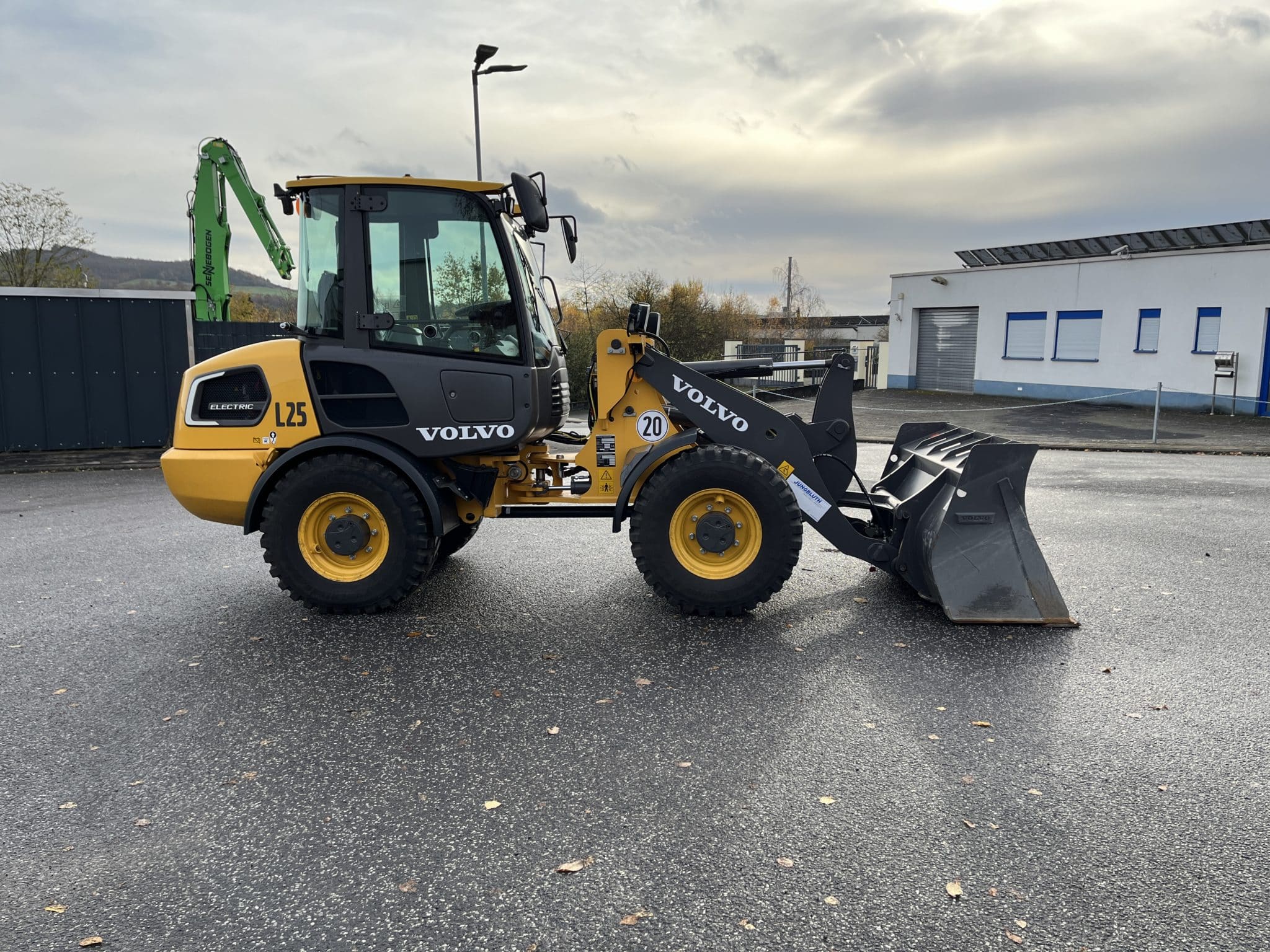 Gebrauchte Baumaschinen – Volvo JL25H