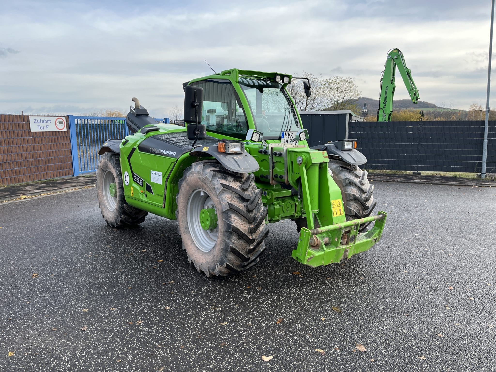 Gebrauchte Baumaschinen – Merlo TF33.9CS-140