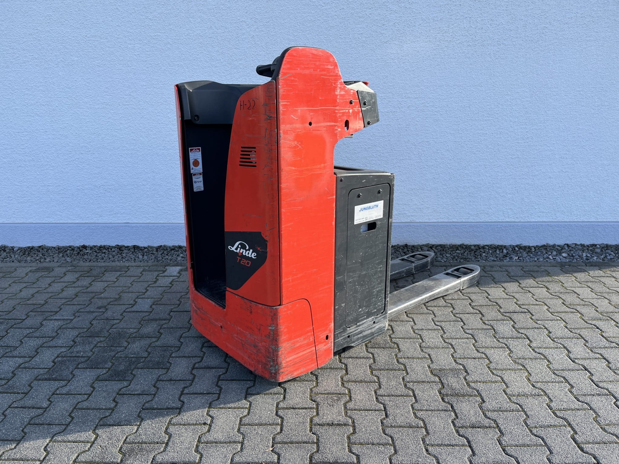 Gebrauchte Lagertechnik – Linde T20SF