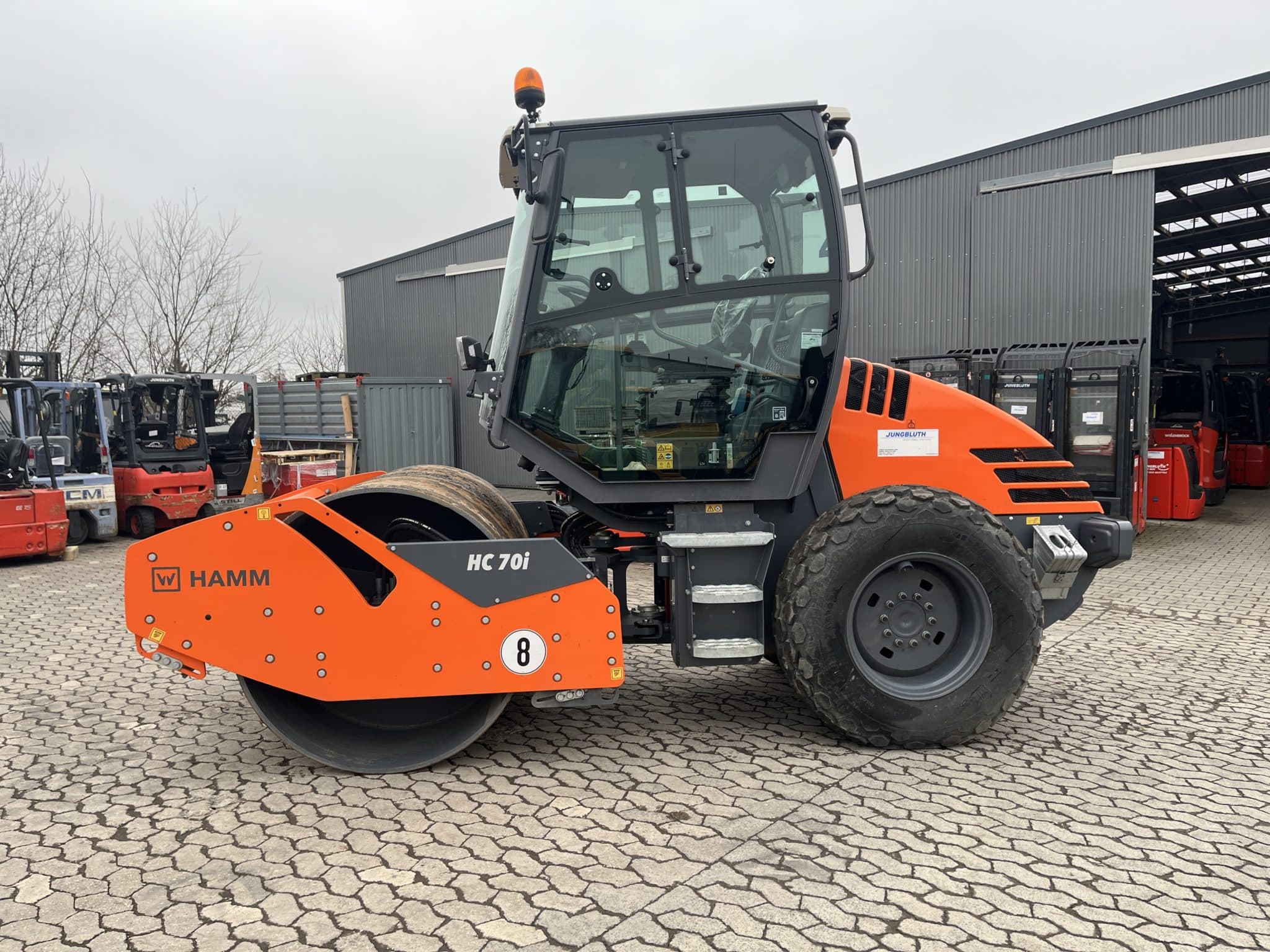 Gebrauchte Baumaschinen – Hamm HC70i