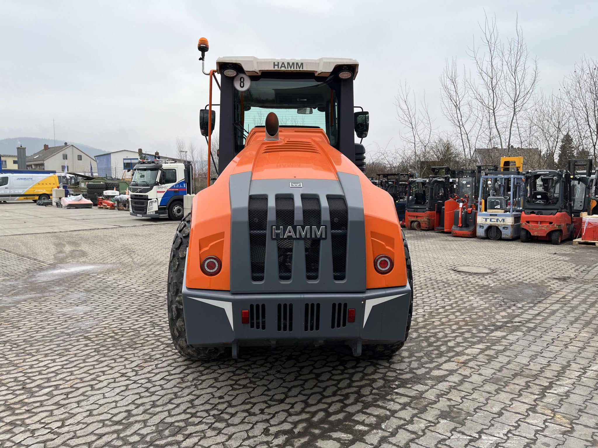 Gebrauchte Baumaschinen – Hamm HC120i