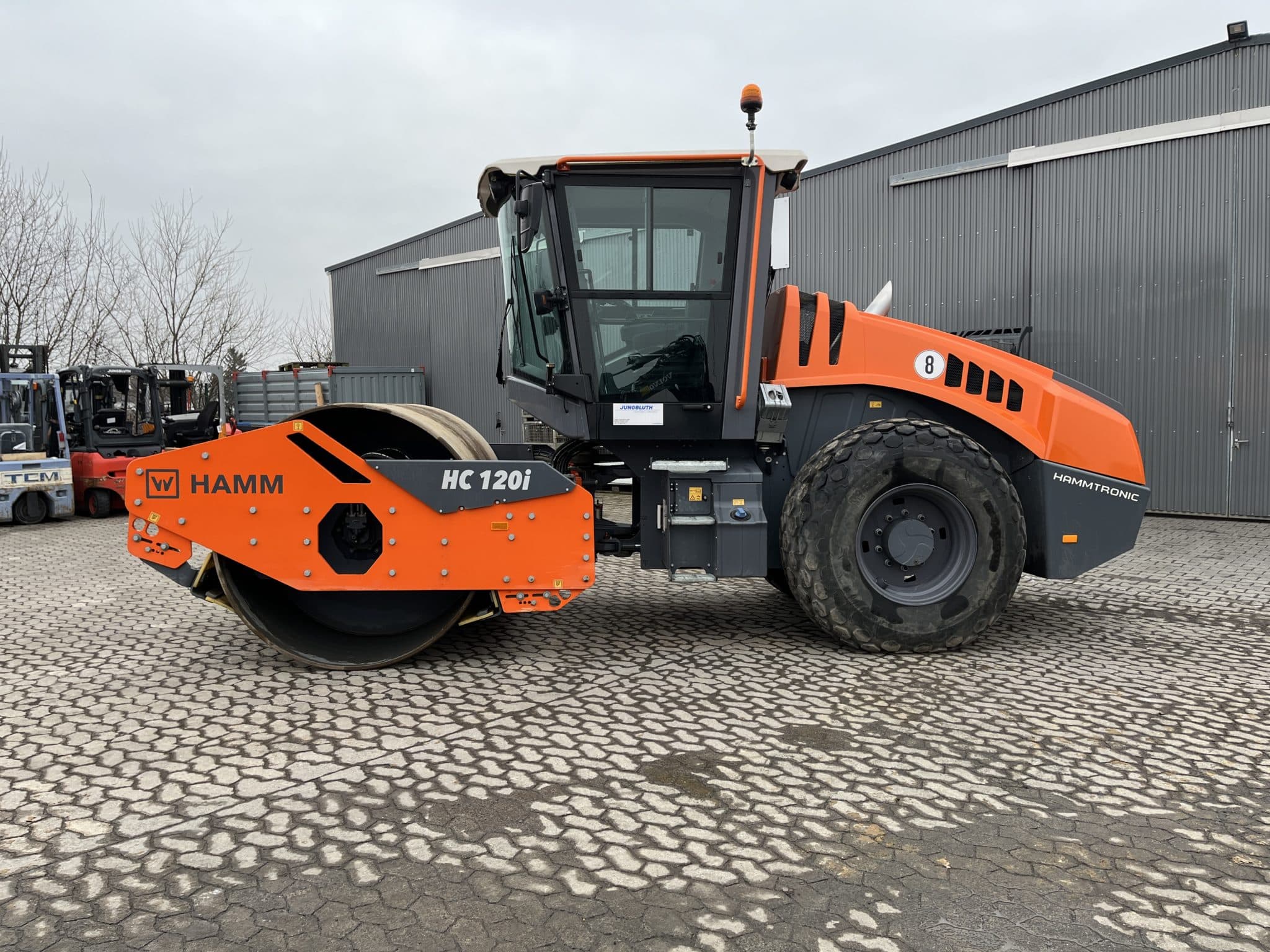 Gebrauchte Baumaschinen – Hamm HC120i