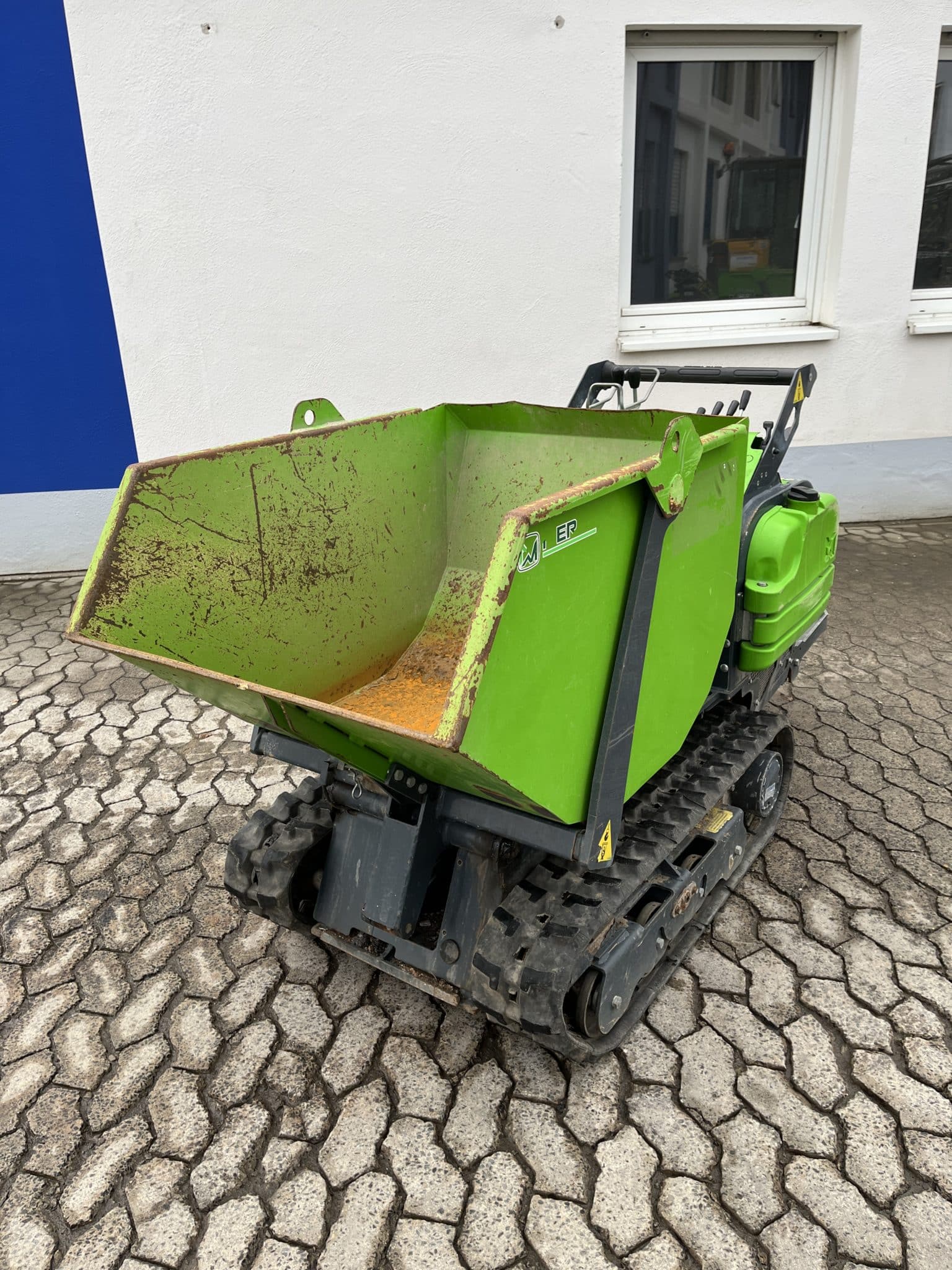 Gebrauchte Baumaschinen – Merlo Cingo M8