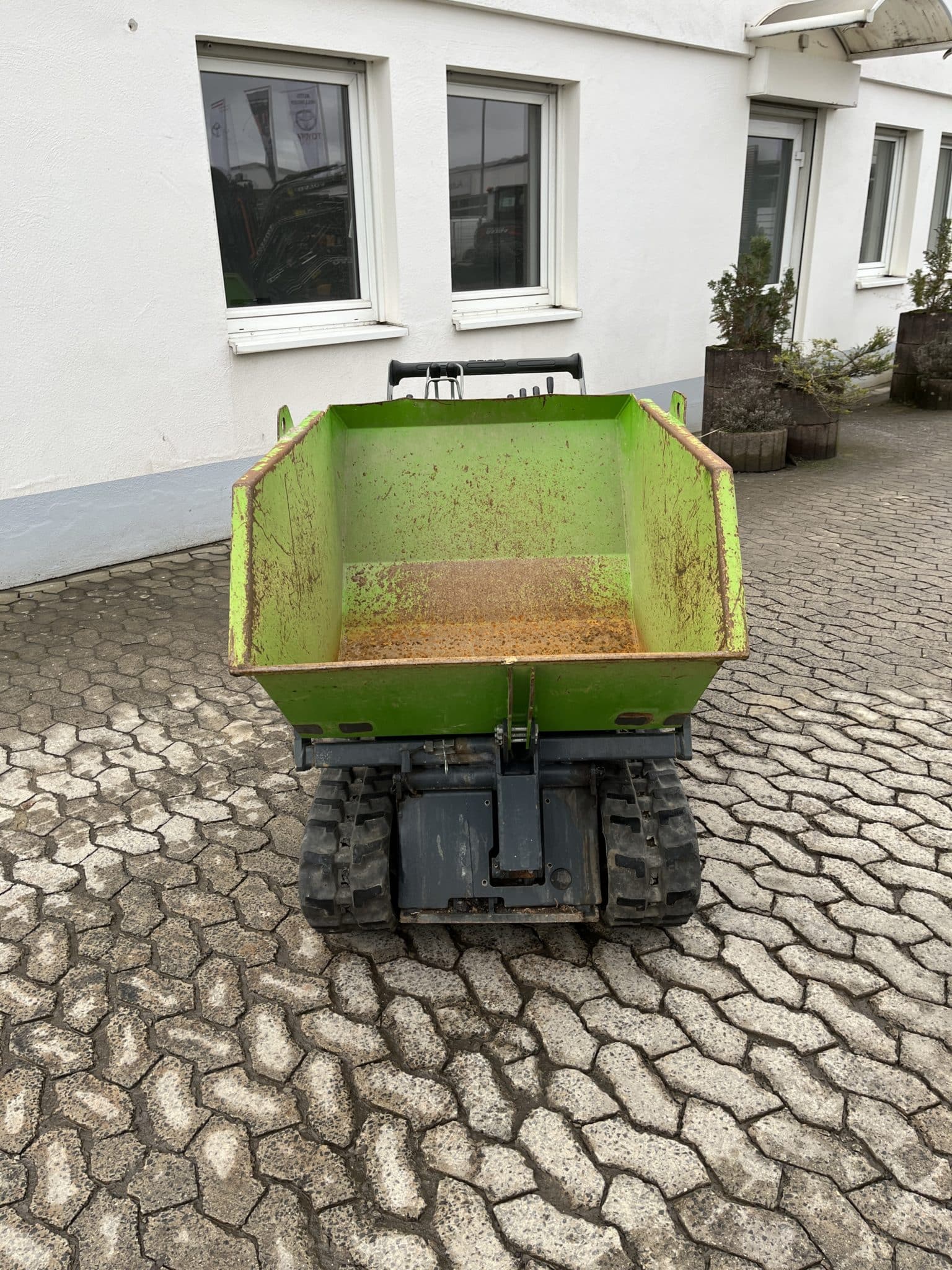 Gebrauchte Baumaschinen – Merlo Cingo M8