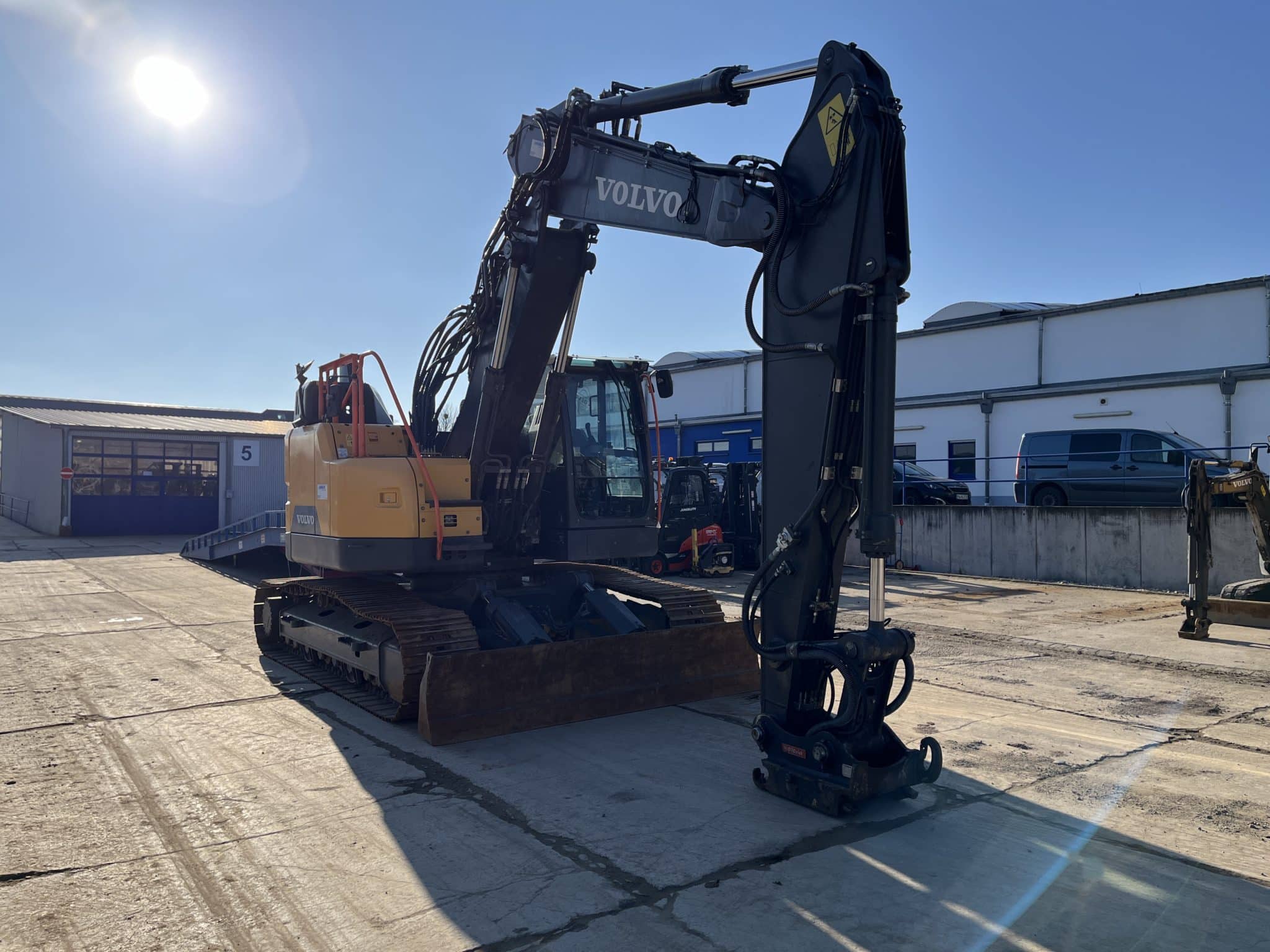 Gebrauchte Baumaschinen – Volvo ECR235EL