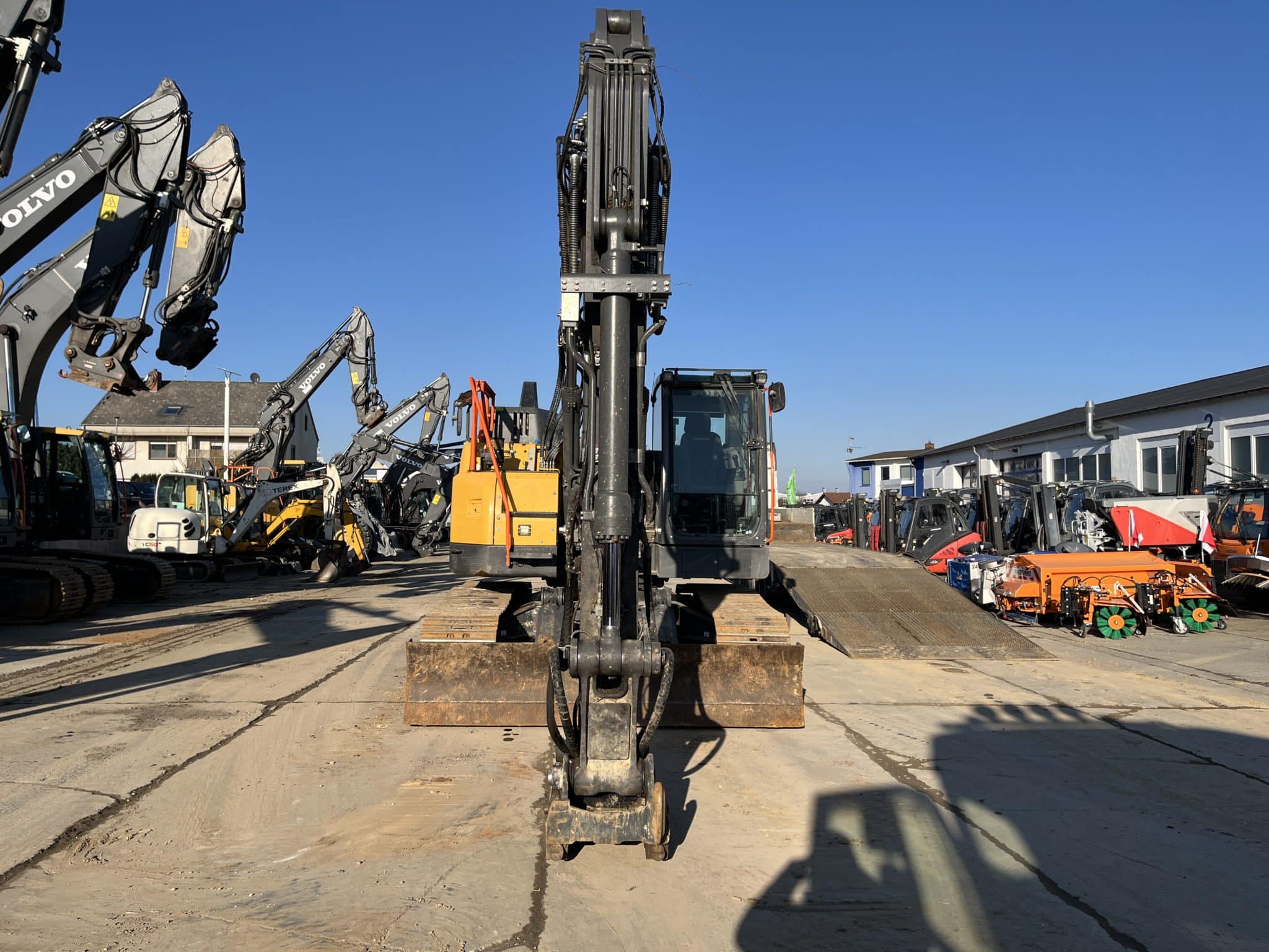 Gebrauchte Baumaschinen – Volvo ECR235EL