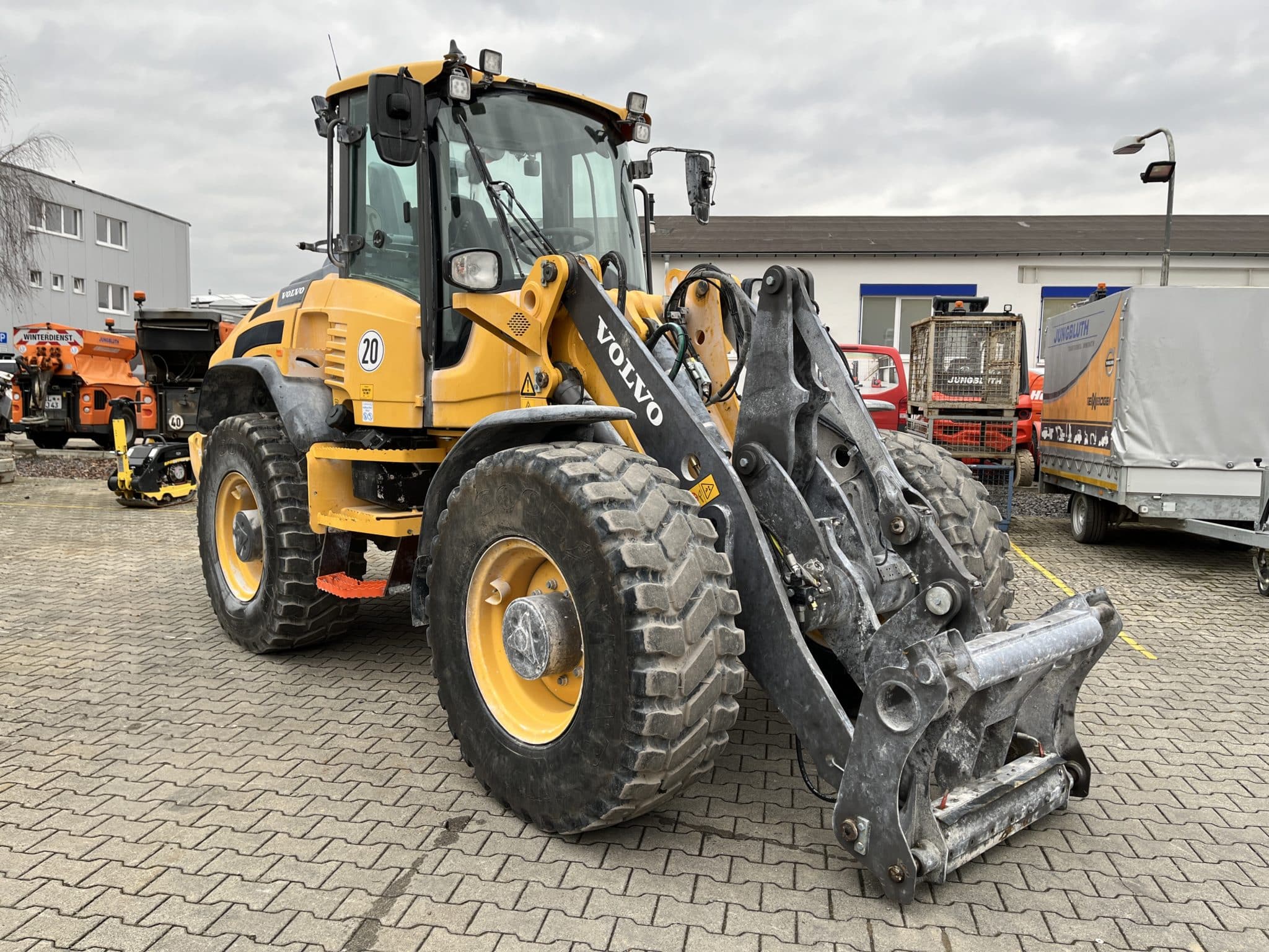 Gebrauchte Baumaschinen – Volvo L45H