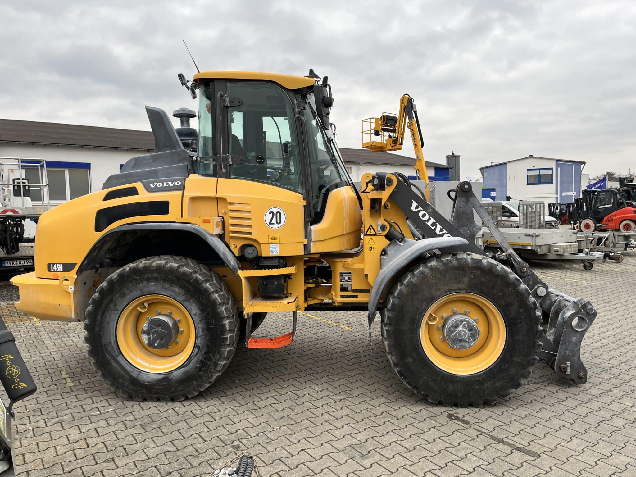 Gebrauchte Baumaschinen – Volvo L45H