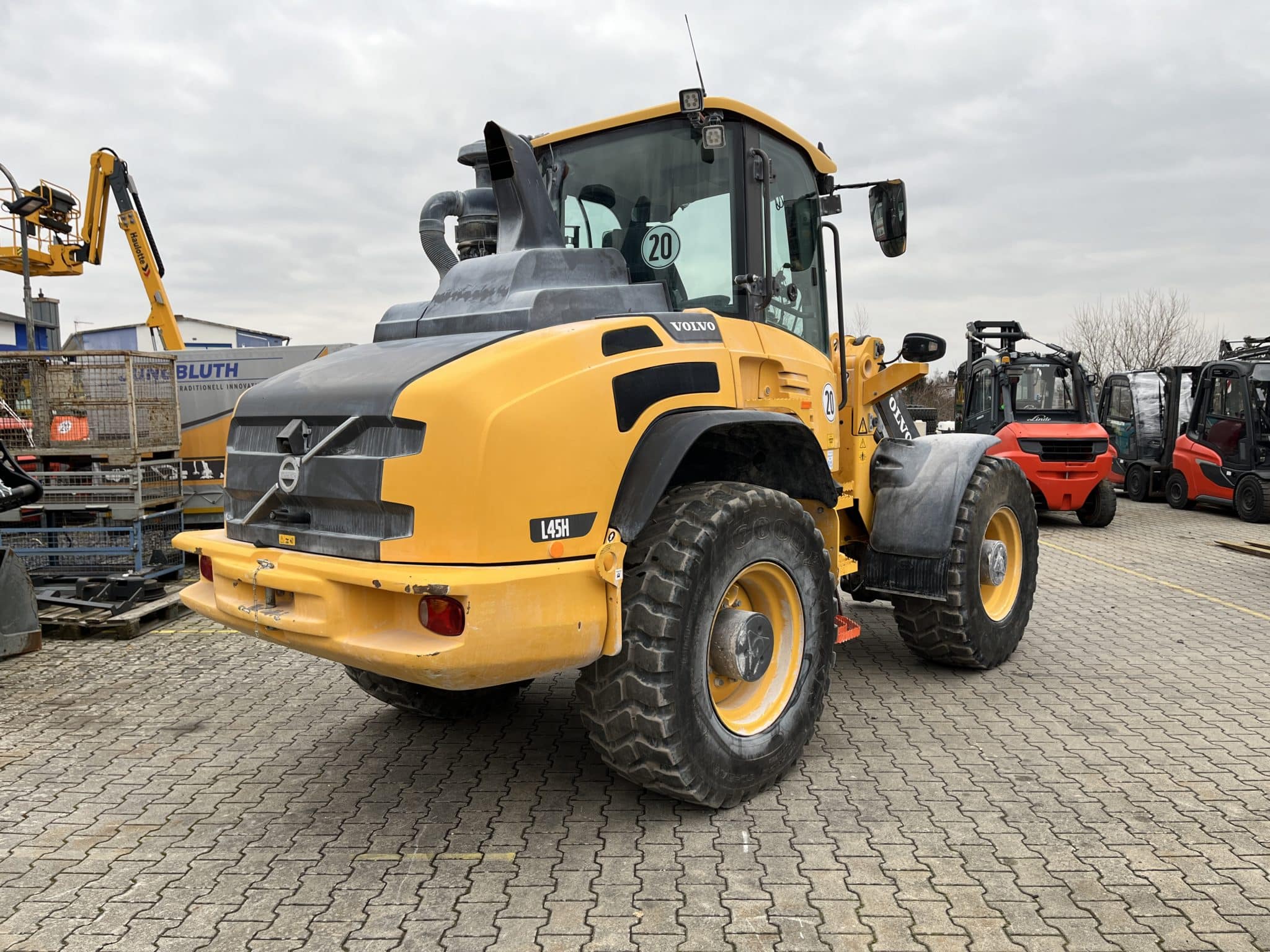 Gebrauchte Baumaschinen – Volvo L45H