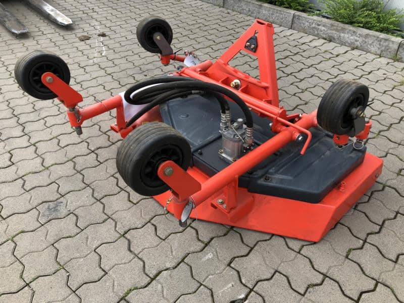 Gebrauchte Reinigungstechnik – Hako Rasenmäher