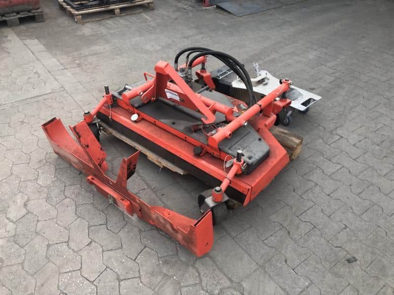Gebrauchte Reinigungstechnik – Hako Rasenmäher