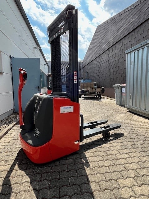 Gebrauchte Hochhubwagen – Linde L12i
