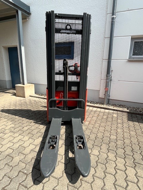 Gebrauchte Hochhubwagen – Linde L12i