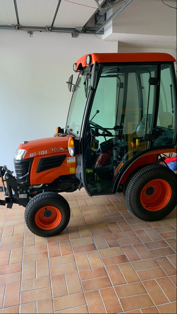 Gebrauchte Baumaschinen – Kubota 81-181