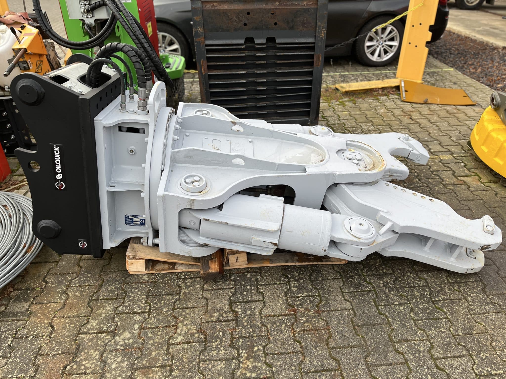 Gebrauchte Anbaugeräte – [div] Furukawa V-17M