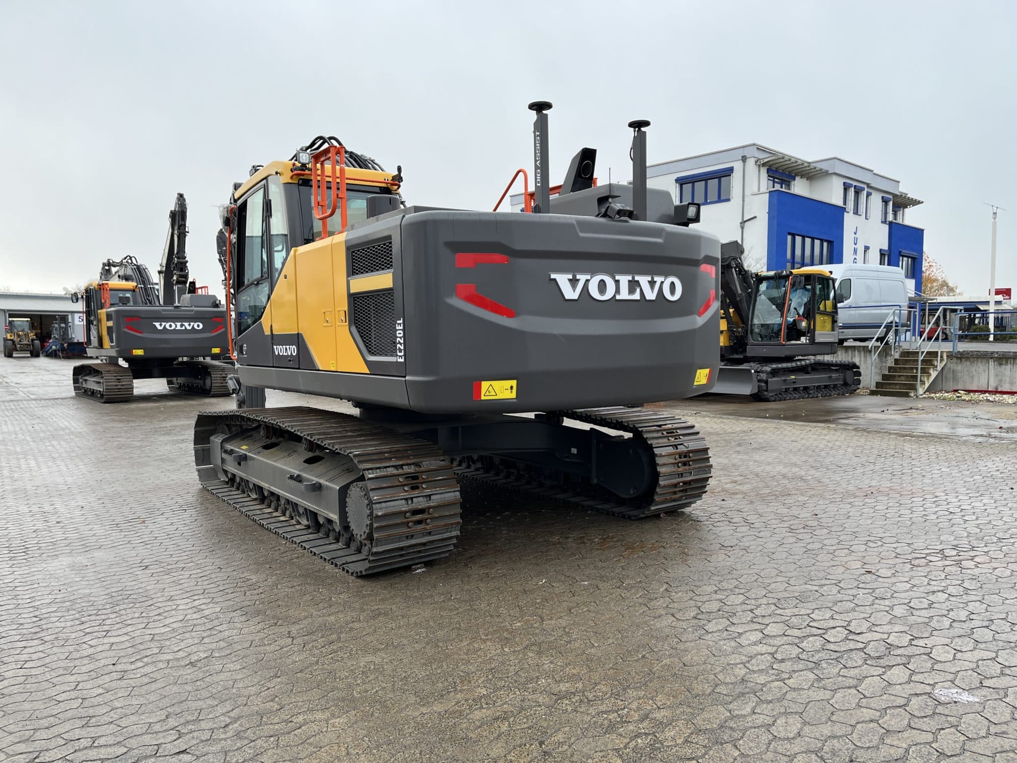 Gebrauchte Baumaschinen – Volvo EC220EL mit 2D Dig Assist
