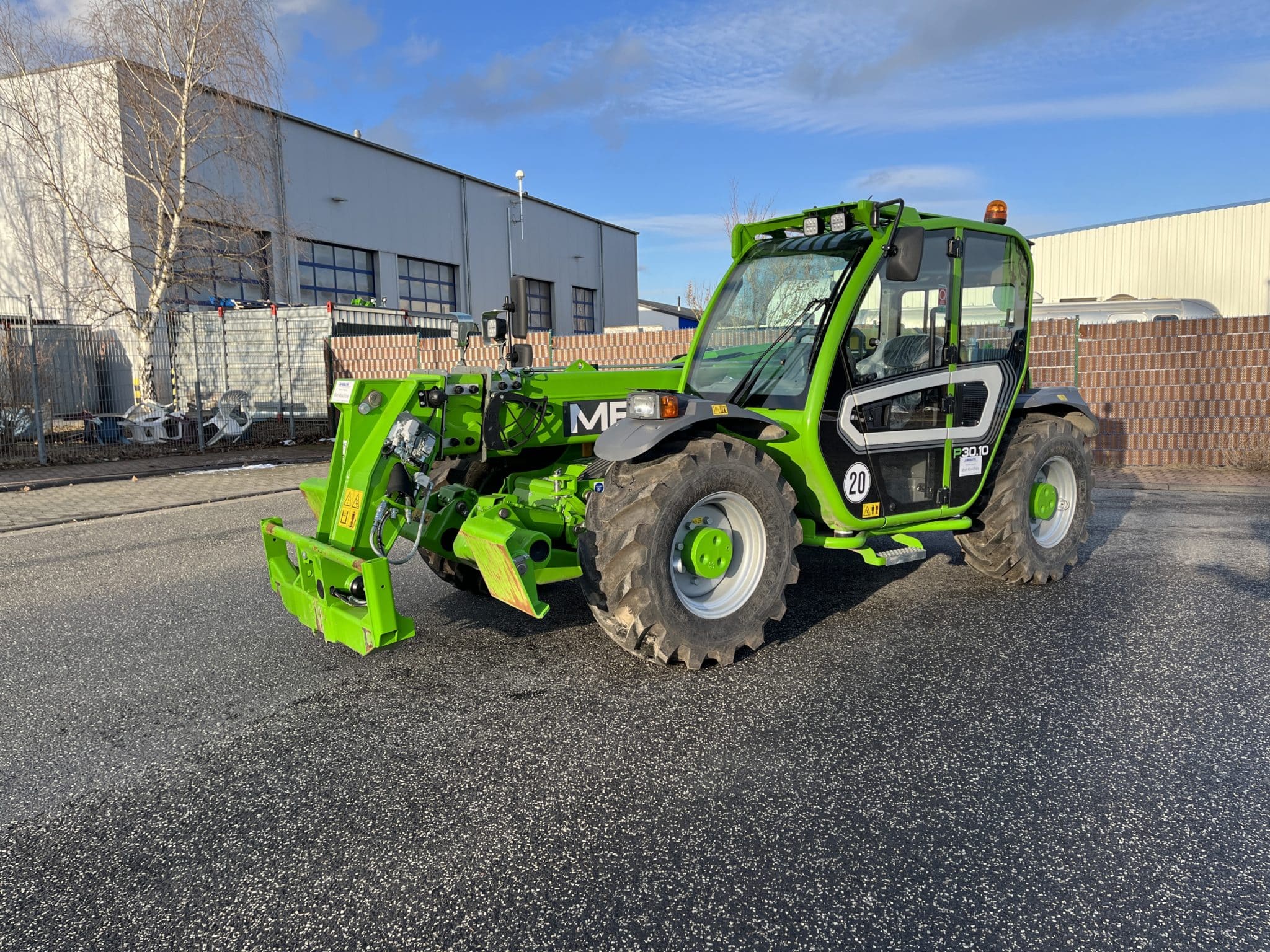 Gebrauchte Baumaschinen – Merlo P30.10