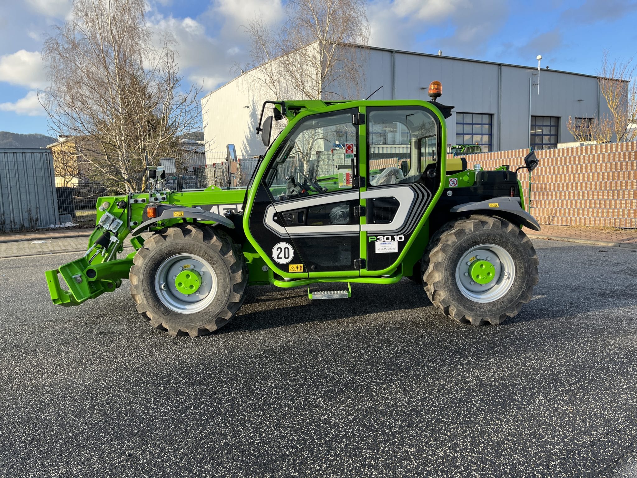 Gebrauchte Baumaschinen – Merlo P30.10