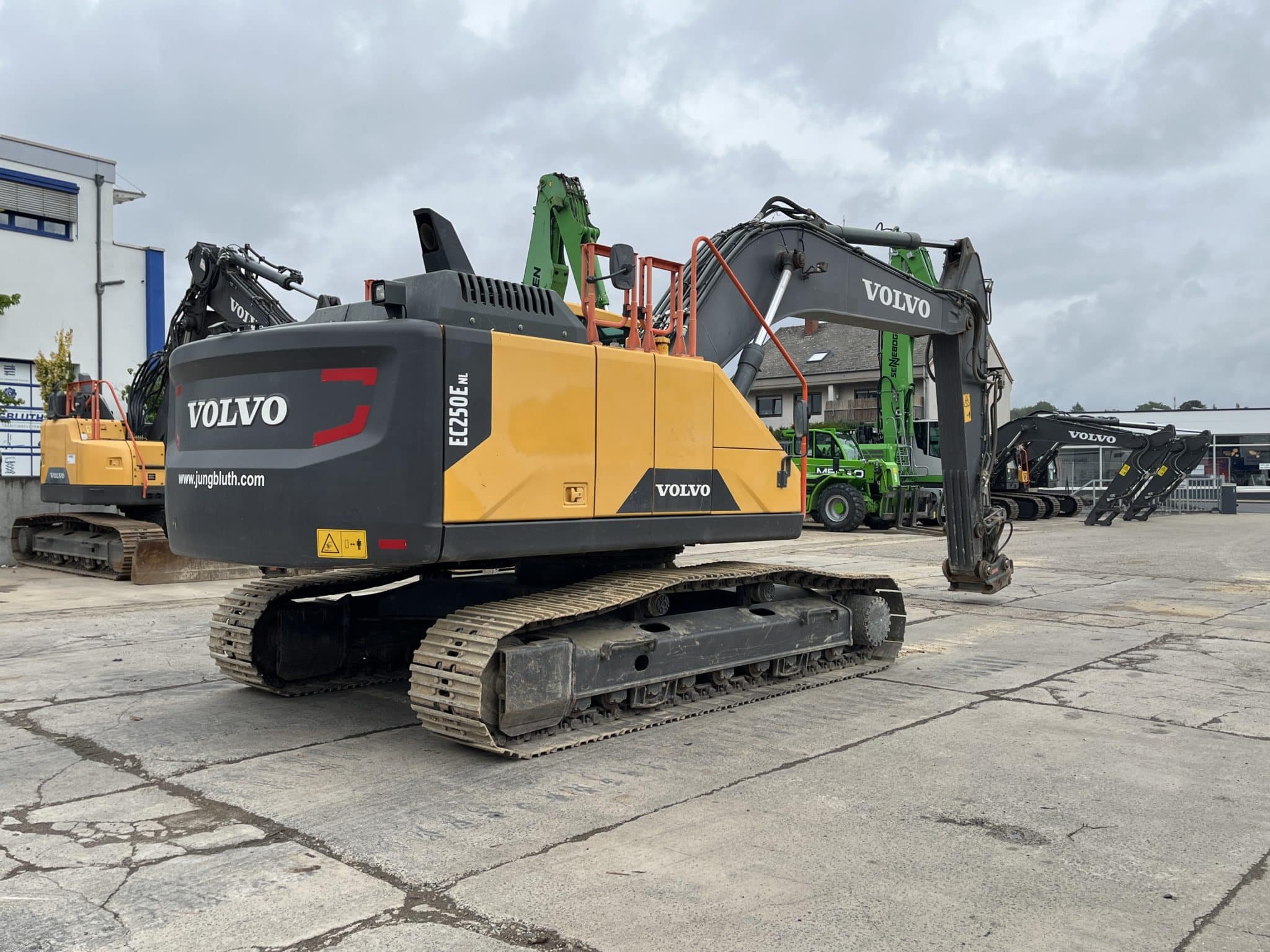 Gebrauchte Baumaschinen – Volvo EC250ENL