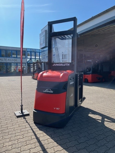 Gebrauchte Horizontalkommissionierer – Linde V10