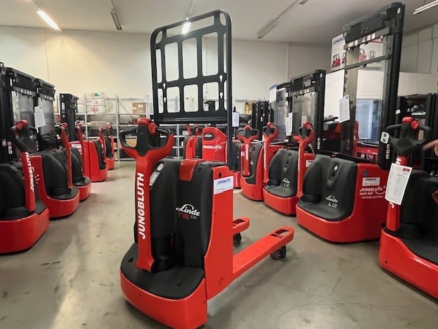 Gebrauchte Lagertechnik – Linde T16 GT680mm