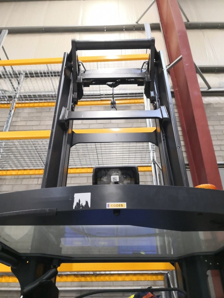 Gebrauchte Schubmaststapler – Linde R17X