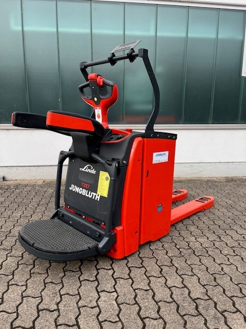 Gebrauchte Lagertechnik – Linde T20AP NARROW
