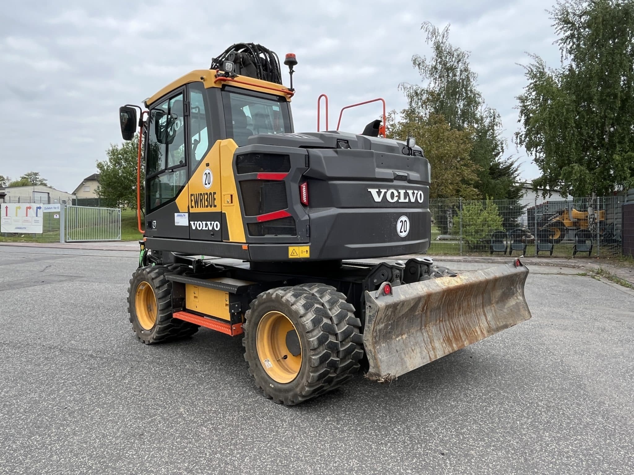 Gebrauchte Baumaschinen – Volvo EWR130E