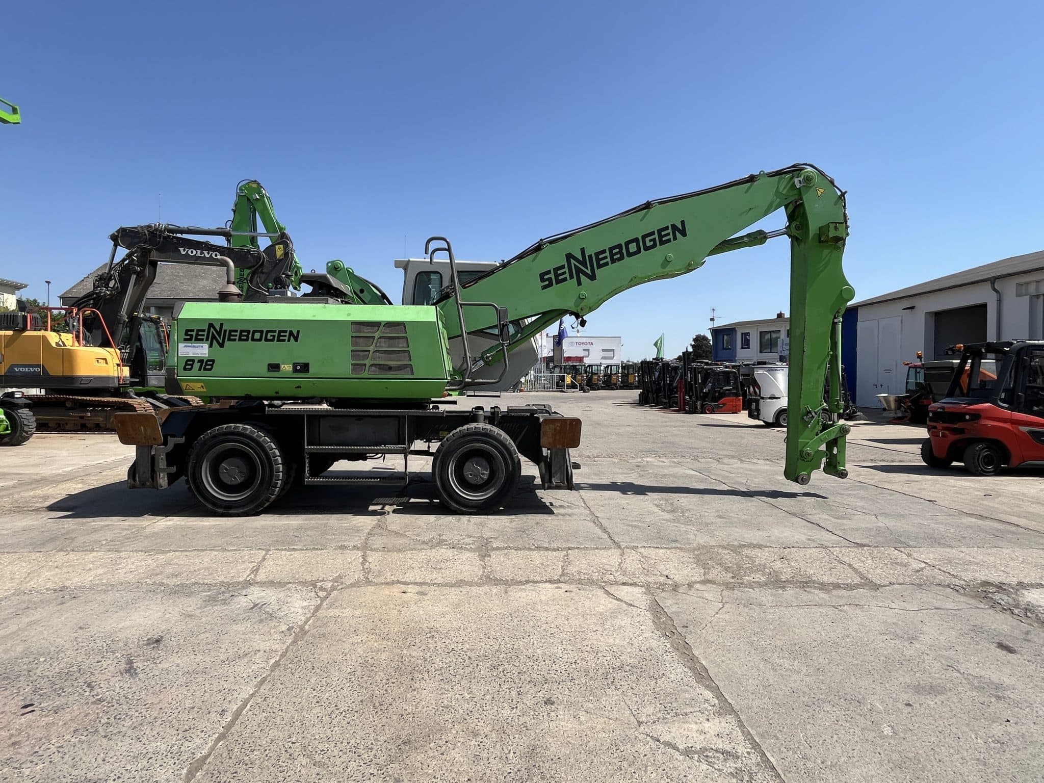 Gebrauchte Baumaschinen – Sennebogen 818