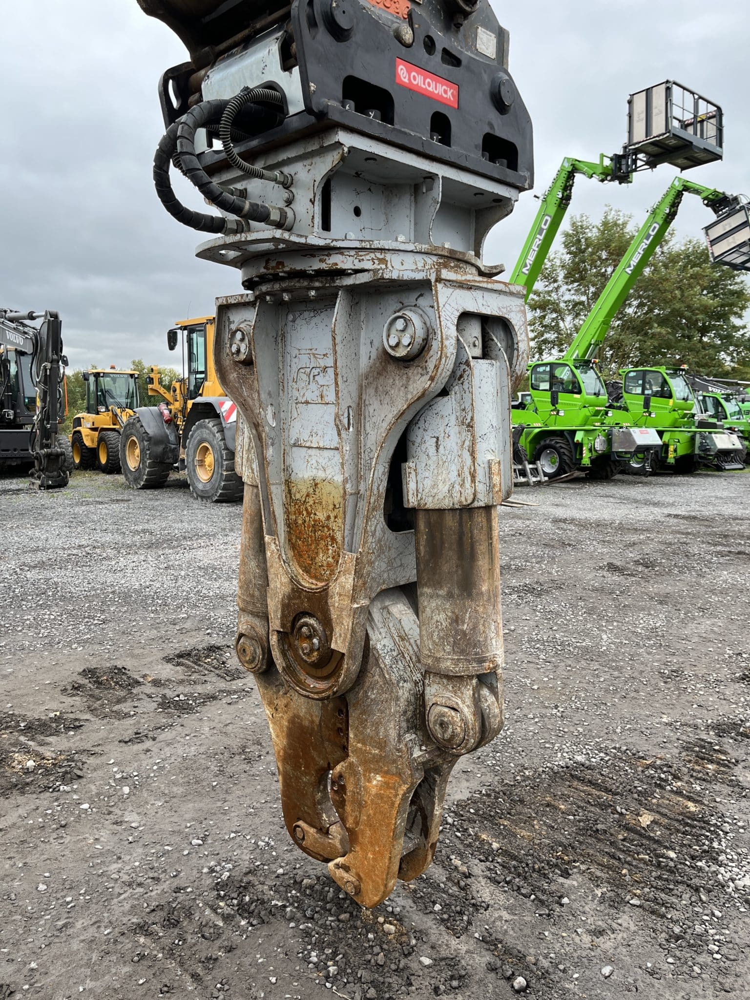 Gebrauchte Anbaugeräte – Furukawa V-17