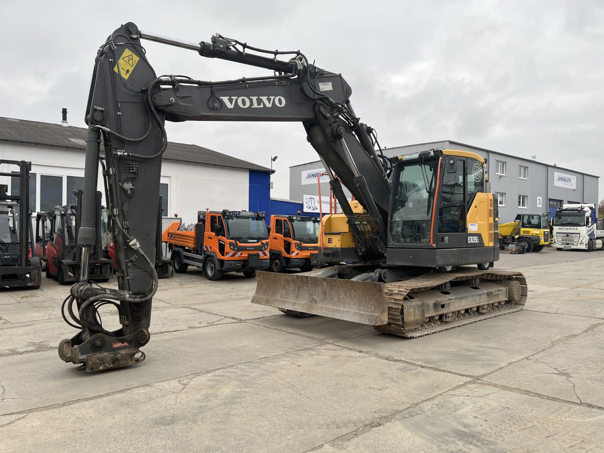 Gebrauchte Baumaschinen – Volvo ECR235EL