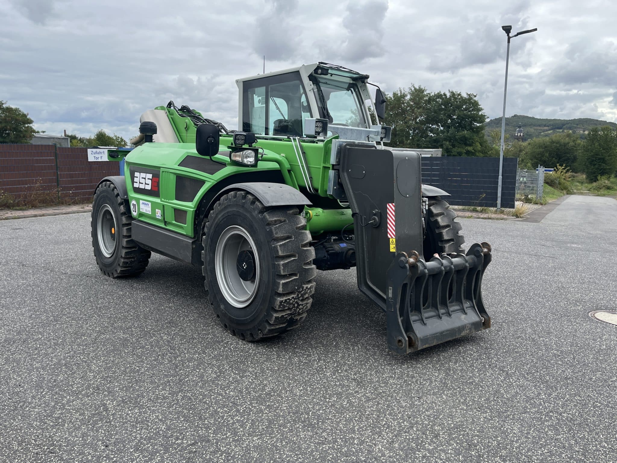 Gebrauchte Baumaschinen – Sennebogen 355